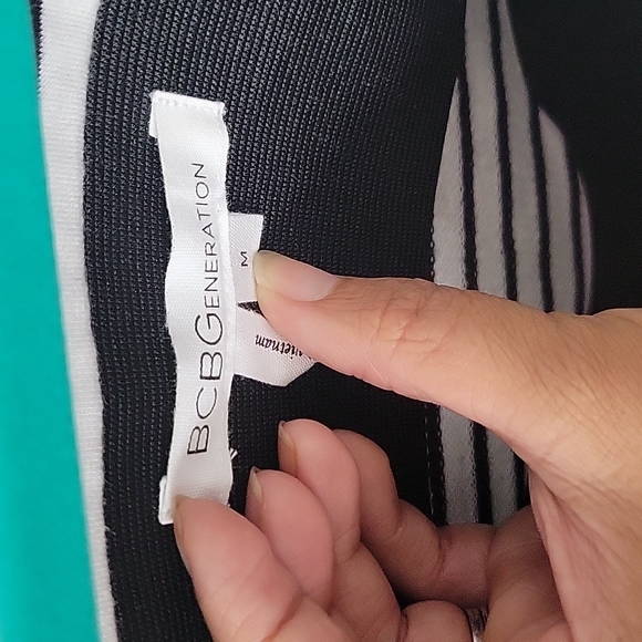 BCBG bodycon mini skirt black white stripes medium - Picture 3 of 4